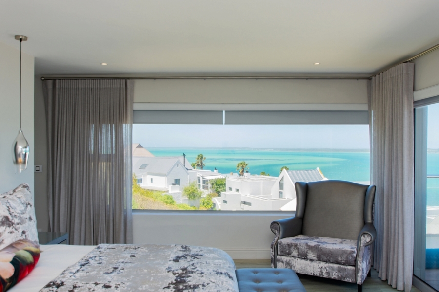 6 Bedroom Property for Sale in Myburgh Park Western Cape